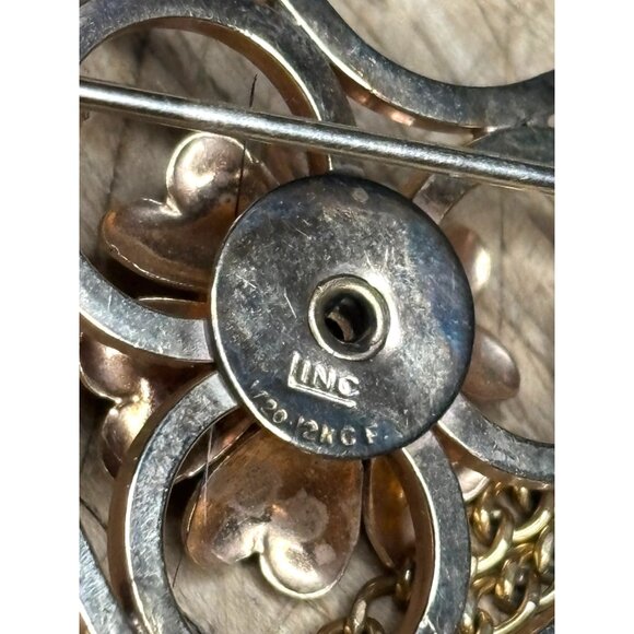 Vintage LINC 1/20 12KGF 1Heart & Key Brooch With Green Gemstones - Picture 3 of 11